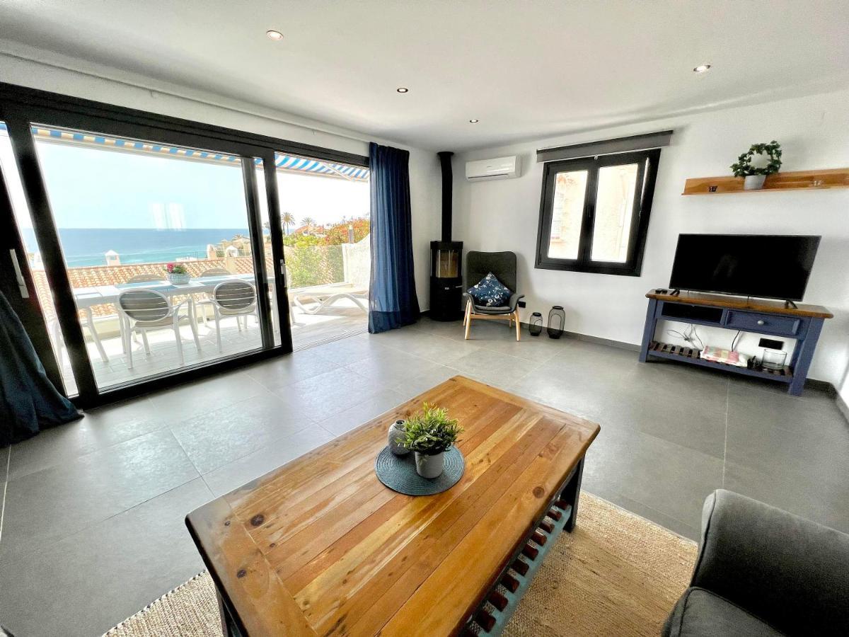 Villa Wonderful House By The Sea à Nerja Extérieur photo